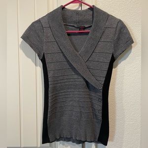 Unbranded V-Neck Crossover Wrap Sweater, size Medium, Black and Gray